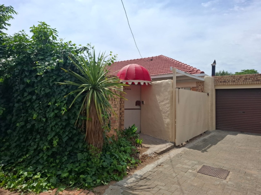 7 Bedroom Property for Sale in Dan Pienaar Free State